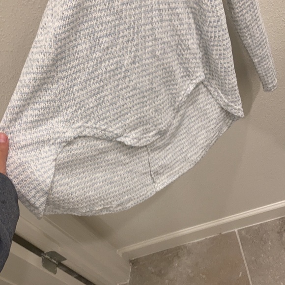 Lace top - Picture 3 of 5